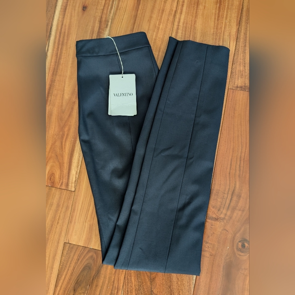Valentino 100% Silk VCamp Side and Ankle Zip Taper Navy 598 Pant Size 40 Nwt  ❤️